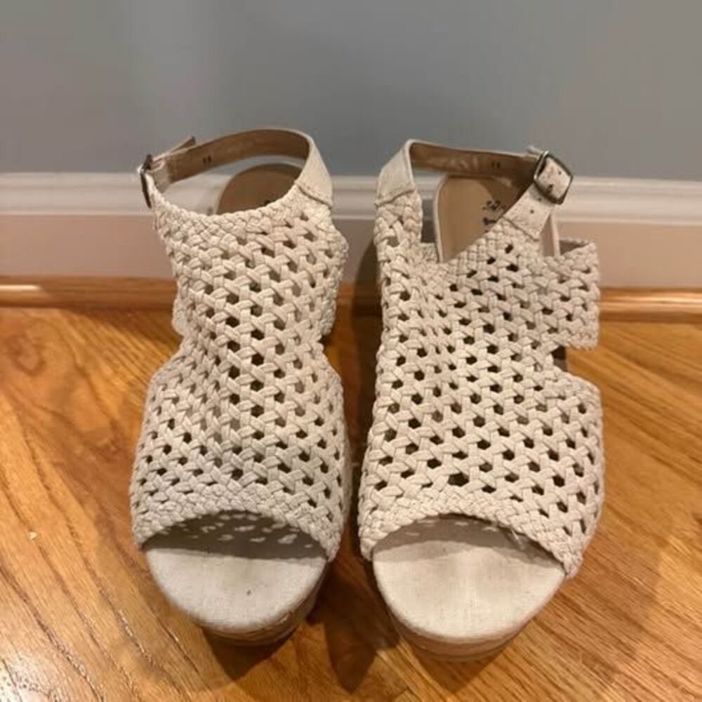 Mudd Woven Cork Wedge Sandals Size 9M